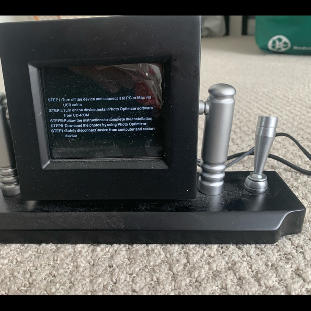 Digital Desktop Frame